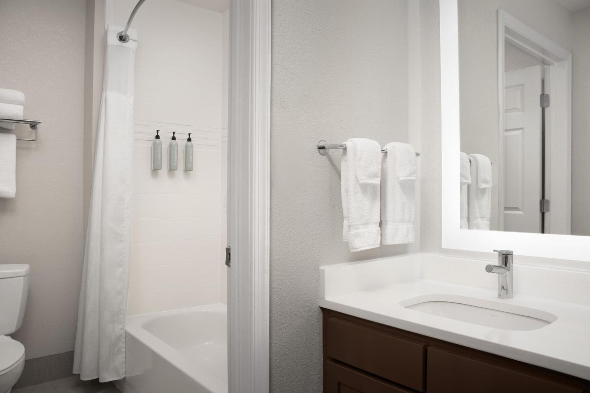 By Marriott Bwi Airport Hotel Linthicum